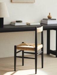 صندلی ناهارخوری ساخته شده با طناب